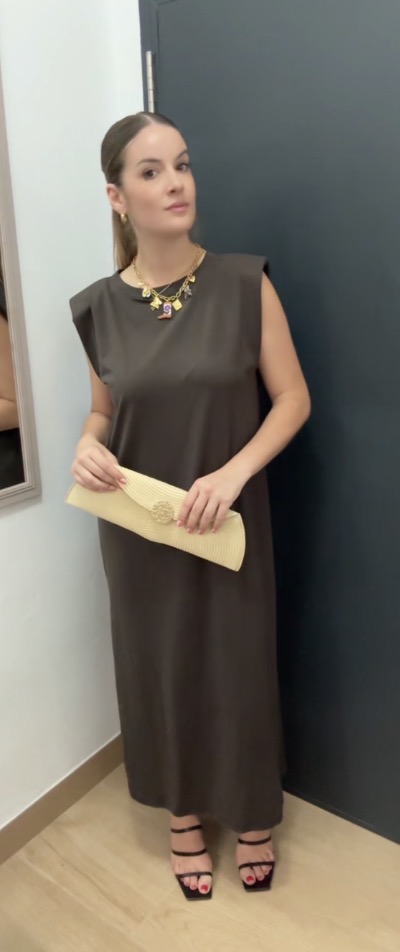 Vestido hombreras