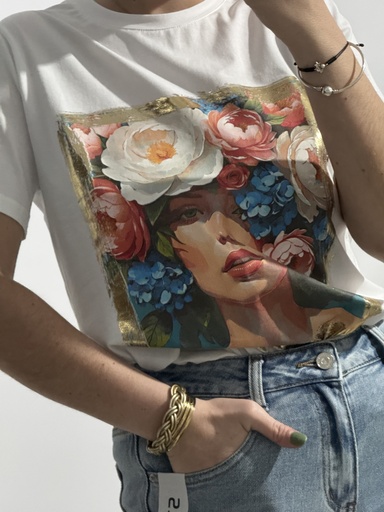 Camiseta flores
